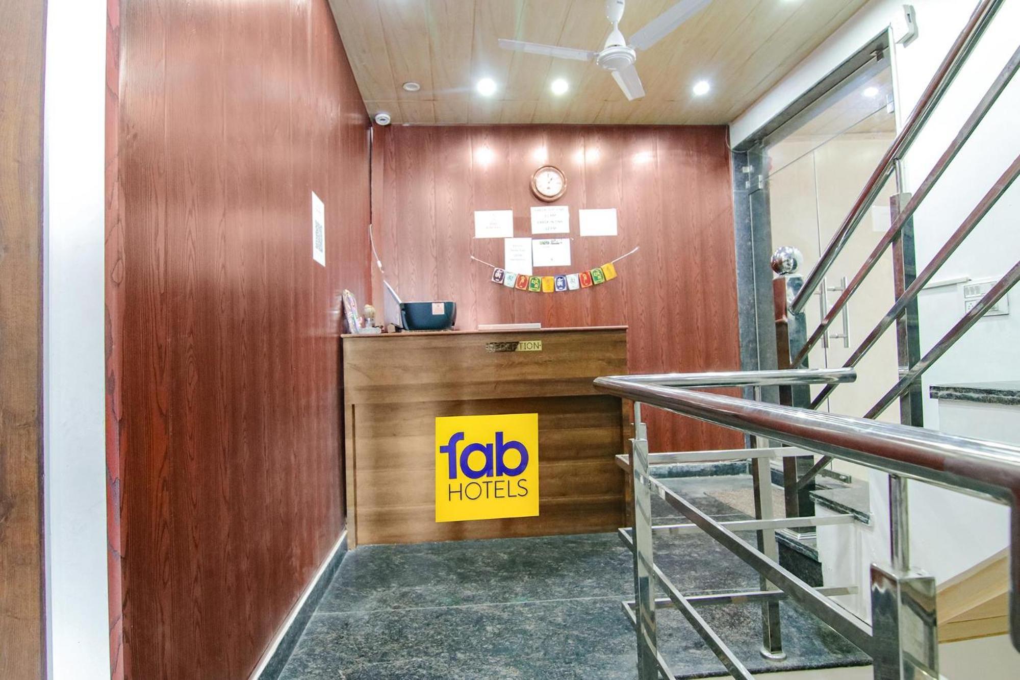 Fabexpress Kalsia Homestay - Nr Radha Krishna Mandir Mussoorie Exterior photo